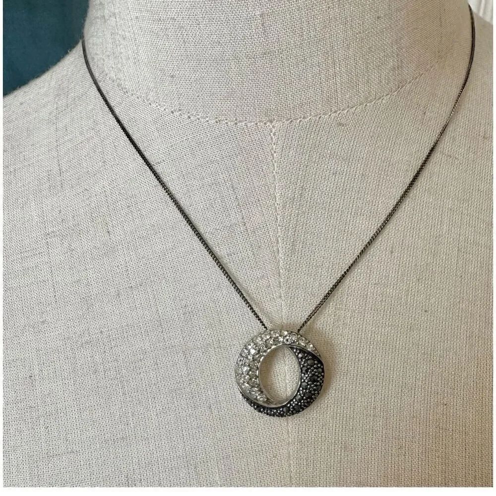 925 Sterling Silver Marcasite Rhinestone Thailand pendant Necklace